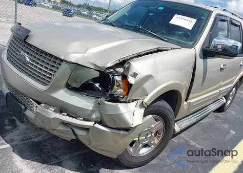 2005 Ford Expedition Limited from USA, damaged, VIN 1FMPU195X5LB00437